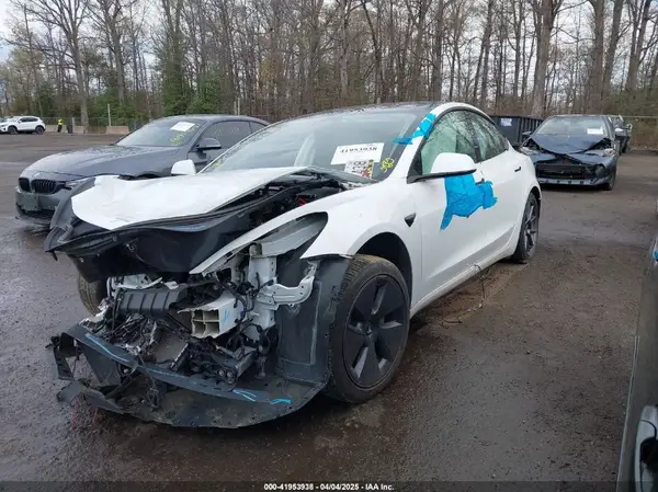 5YJ3E1EA5PF593503 2023 TESLA MODEL 3 - Image 2