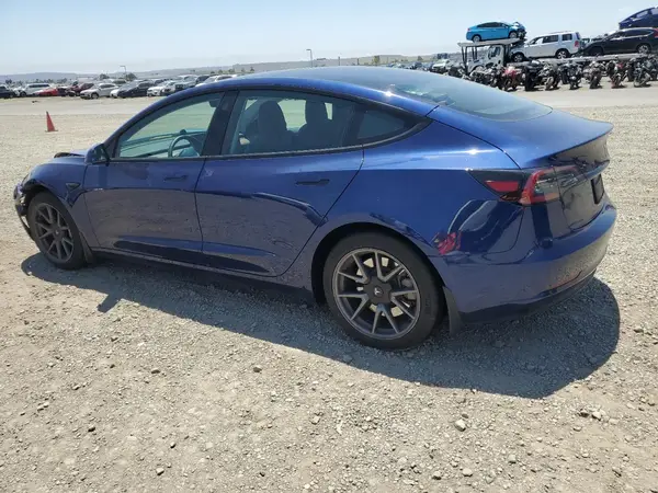 5YJ3E1EA5PF599009 2023 TESLA MODEL 3 - Image 2