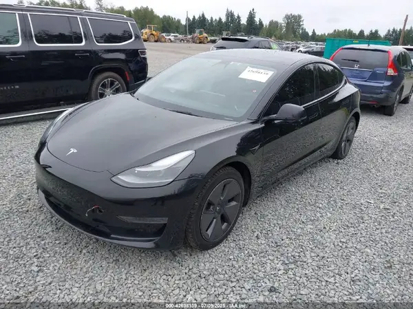 5YJ3E1EA5PF601017 2023 TESLA MODEL 3 - Image 2