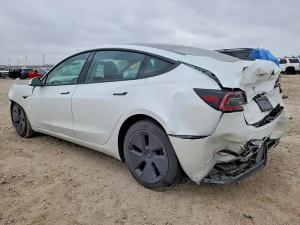 5YJ3E1EA5PF606976 2023 TESLA MODEL 3 - Image 2