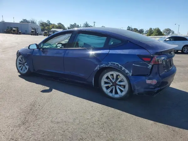 5YJ3E1EA5PF607125 2023 TESLA MODEL 3 - Image 2