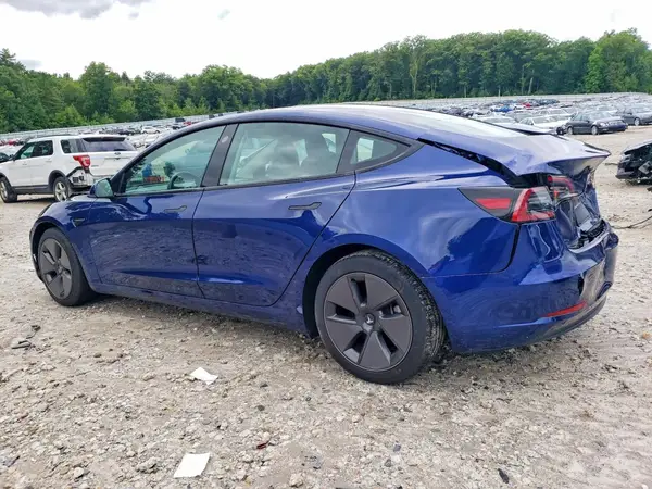5YJ3E1EA5PF611191 2023 TESLA MODEL 3 - Image 2