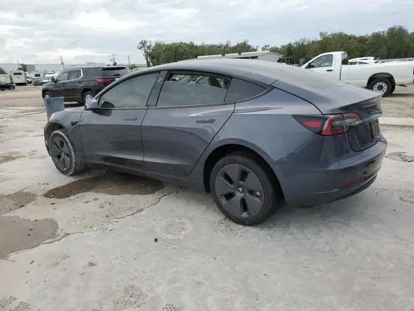5YJ3E1EA5PF614799 2023 TESLA MODEL 3 - Image 2