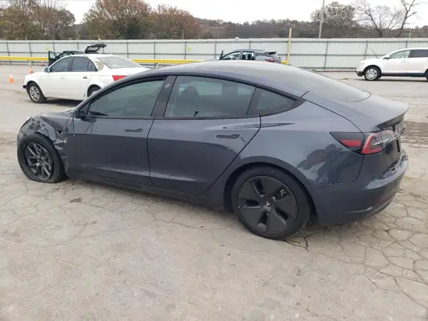 5YJ3E1EA5PF614933 2023 TESLA MODEL 3 - Image 2