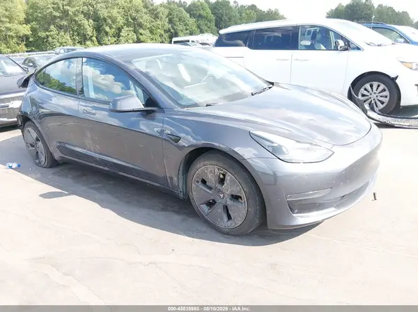 5YJ3E1EA5PF627214 2023 TESLA MODEL 3 - Image 1