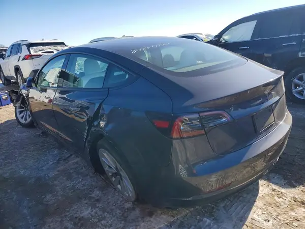 5YJ3E1EA5PF628668 2023 TESLA MODEL 3 - Image 2