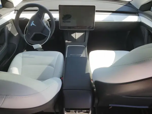 5YJ3E1EA5PF629643 2023 TESLA MODEL 3 - Image 8