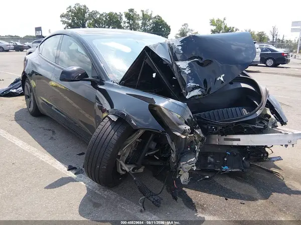 5YJ3E1EA5PF638195 2023 TESLA MODEL 3 - Image 1