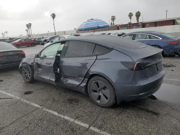 5YJ3E1EA5PF640805 2023 TESLA MODEL 3 - Image 2