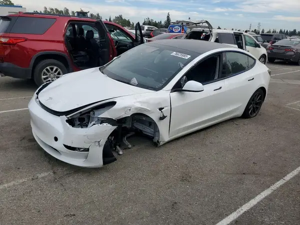 5YJ3E1EA5PF641291 2023 TESLA MODEL 3 - Image 1