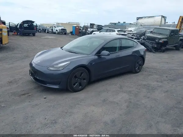 5YJ3E1EA5PF643087 2023 TESLA MODEL 3 - Image 2