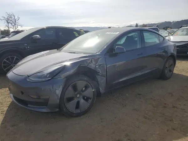 5YJ3E1EA5PF648368 2023 TESLA MODEL 3 - Image 1