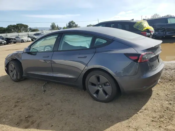 5YJ3E1EA5PF648368 2023 TESLA MODEL 3 - Image 2