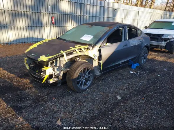 5YJ3E1EA5PF651397 2023 TESLA MODEL 3 - Image 2