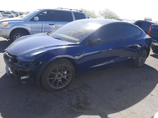 5YJ3E1EA5PF652212 2023 TESLA MODEL 3 - Image 1