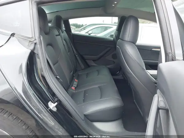 5YJ3E1EA5PF661685 2023 TESLA MODEL 3 - Image 8