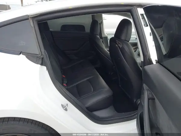 5YJ3E1EA5PF662870 2023 TESLA MODEL 3 - Image 8