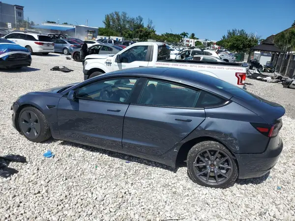 5YJ3E1EA5PF665297 2023 TESLA MODEL 3 - Image 2