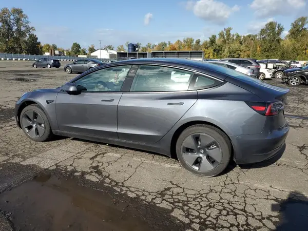 5YJ3E1EA5PF667986 2023 TESLA MODEL 3 - Image 2
