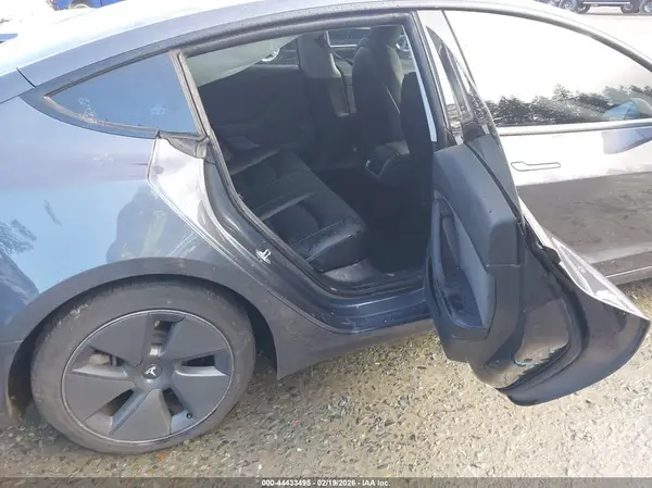 5YJ3E1EA5PF668216 2023 TESLA MODEL 3 - Image 8