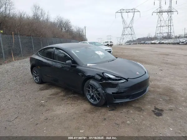 5YJ3E1EA5PF668720 2023 TESLA MODEL 3 - Image 1