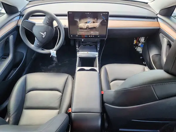 5YJ3E1EA5PF668832 2023 TESLA MODEL 3 - Image 8