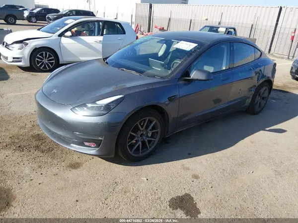 5YJ3E1EA5PF669074 2023 TESLA MODEL 3 - Image 2