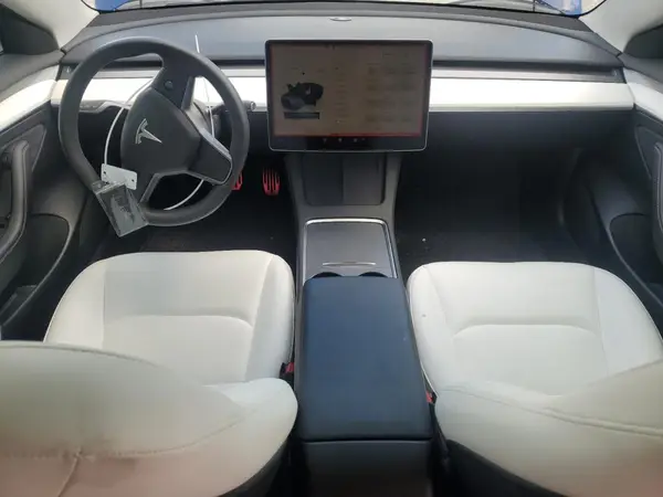 5YJ3E1EA5PF671035 2023 TESLA MODEL 3 - Image 8