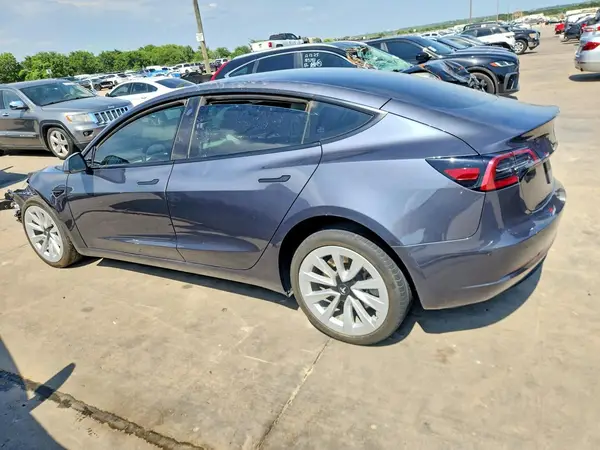 5YJ3E1EA5PF672251 2023 TESLA MODEL 3 - Image 2