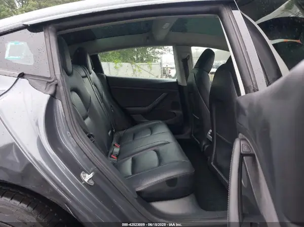 5YJ3E1EA5PF675666 2023 TESLA MODEL 3 - Image 8