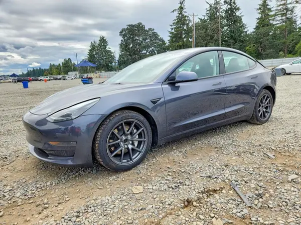 5YJ3E1EA5PF676297 2023 TESLA MODEL 3 - Image 1