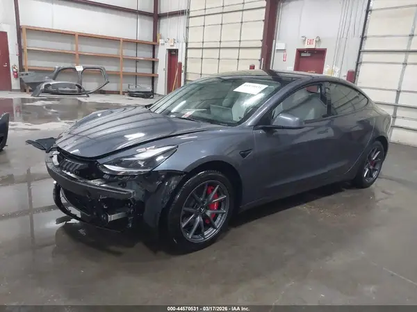 5YJ3E1EA5PF679457 2023 TESLA MODEL 3 - Image 2