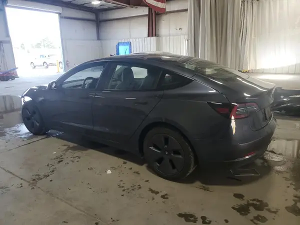 5YJ3E1EA5PF682245 2023 TESLA MODEL 3 - Image 2