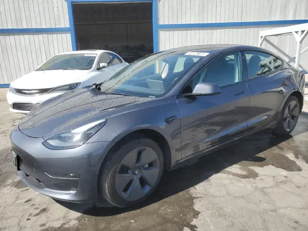 5YJ3E1EA5PF683721 2023 TESLA MODEL 3 - Image 1