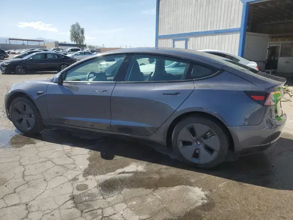 5YJ3E1EA5PF683721 2023 TESLA MODEL 3 - Image 2