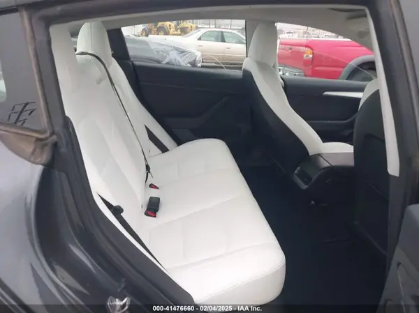 5YJ3E1EA5PF683914 2023 TESLA MODEL 3 - Image 8