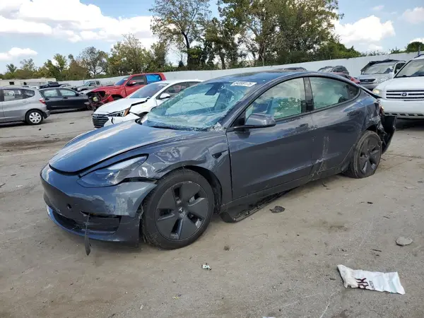 5YJ3E1EA5PF685940 2023 TESLA MODEL 3 - Image 1