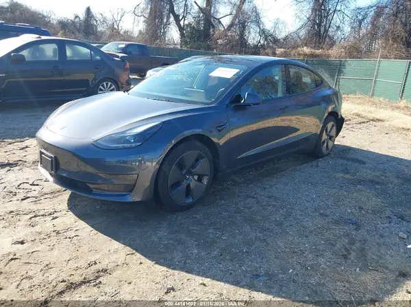 5YJ3E1EA5PF687865 2023 TESLA MODEL 3 - Image 2