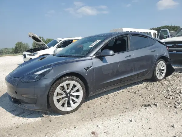 5YJ3E1EA5PF691379 2023 TESLA MODEL 3 - Image 1