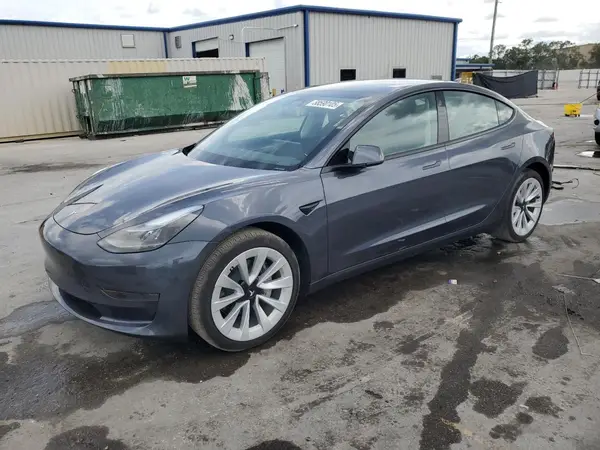 5YJ3E1EA5PF691902 2023 TESLA MODEL 3 - Image 1
