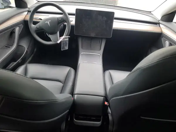 5YJ3E1EA5PF695318 2023 TESLA MODEL 3 - Image 8