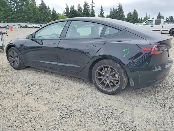 5YJ3E1EA5PF695433 2023 TESLA MODEL 3 - Image 2