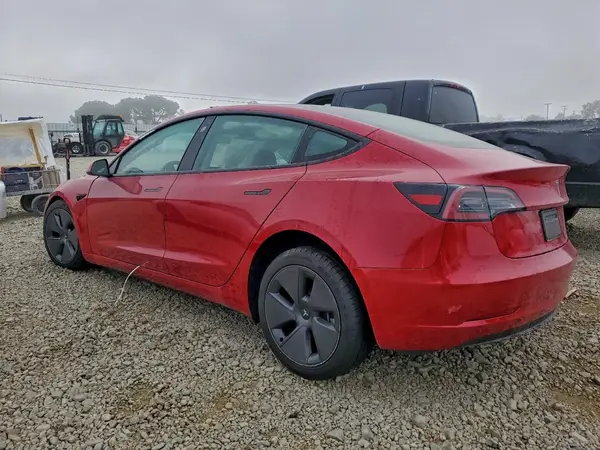 5YJ3E1EA5PF704986 2023 TESLA MODEL 3 - Image 2