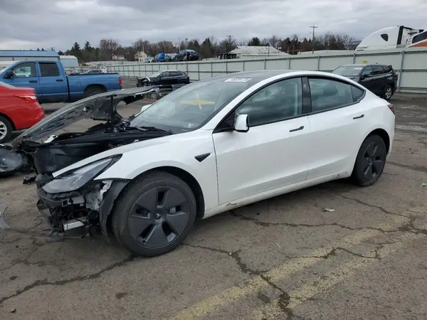 5YJ3E1EA5PF705555 2023 TESLA MODEL 3 - Image 1