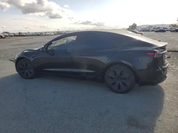 5YJ3E1EA5RF716946 2024 TESLA MODEL 3 - Image 2