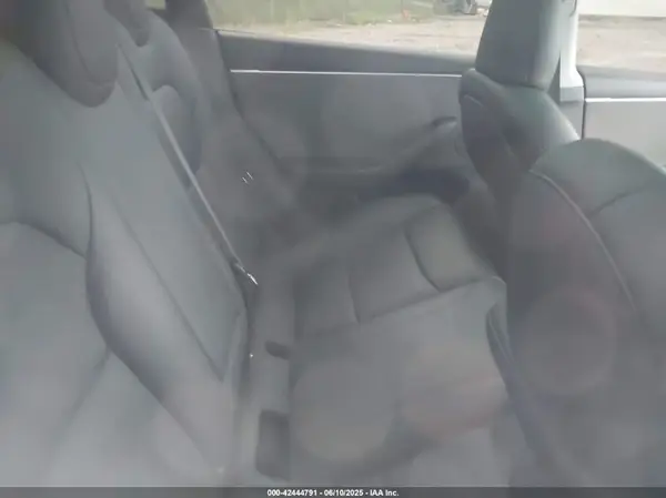 5YJ3E1EA5RF717613 2024 TESLA MODEL 3 - Image 8