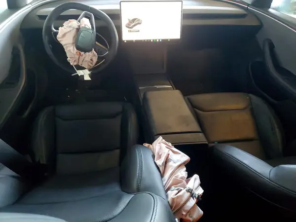5YJ3E1EA5RF722603 2024 TESLA MODEL 3 - Image 8