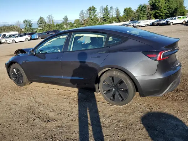 5YJ3E1EA5RF727896 2024 TESLA MODEL 3 - Image 2