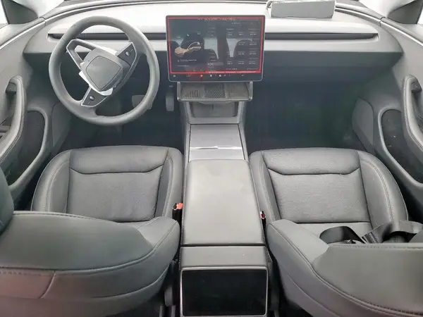 5YJ3E1EA5RF733763 2024 TESLA MODEL 3 - Image 8
