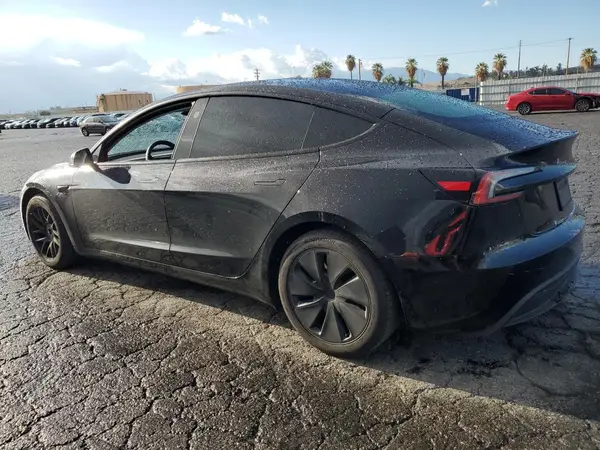 5YJ3E1EA5RF738574 2024 TESLA MODEL 3 - Image 2